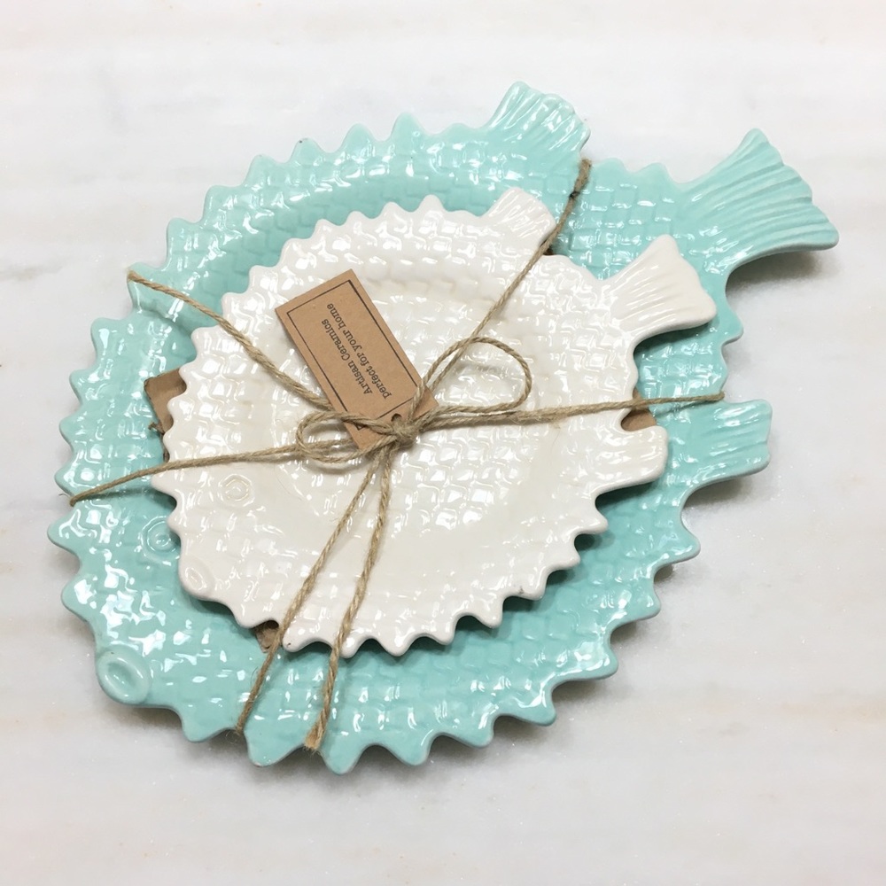 M Studio | Textured Fish Ceramic Plates (2)